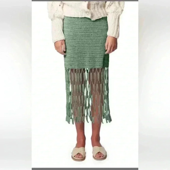NEW AYNI Tarania Crochet Lined Open Stitch Fringe Skirt Mint Green Size Medium - Picture 2 of 10